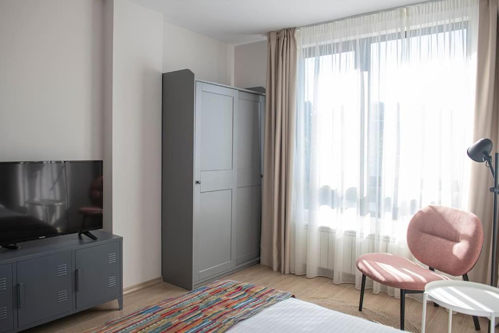 Madrid: A Modern 2-Bedroom Apartment With Parking Sofia Bagian luar foto