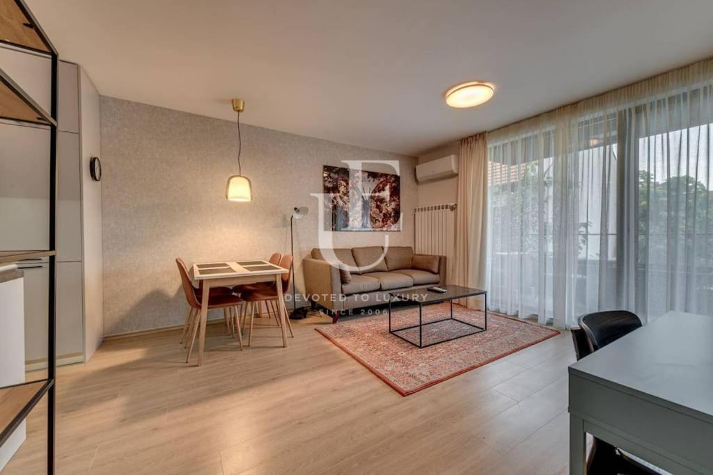 Madrid: A Modern 2-Bedroom Apartment With Parking Sofia Bagian luar foto